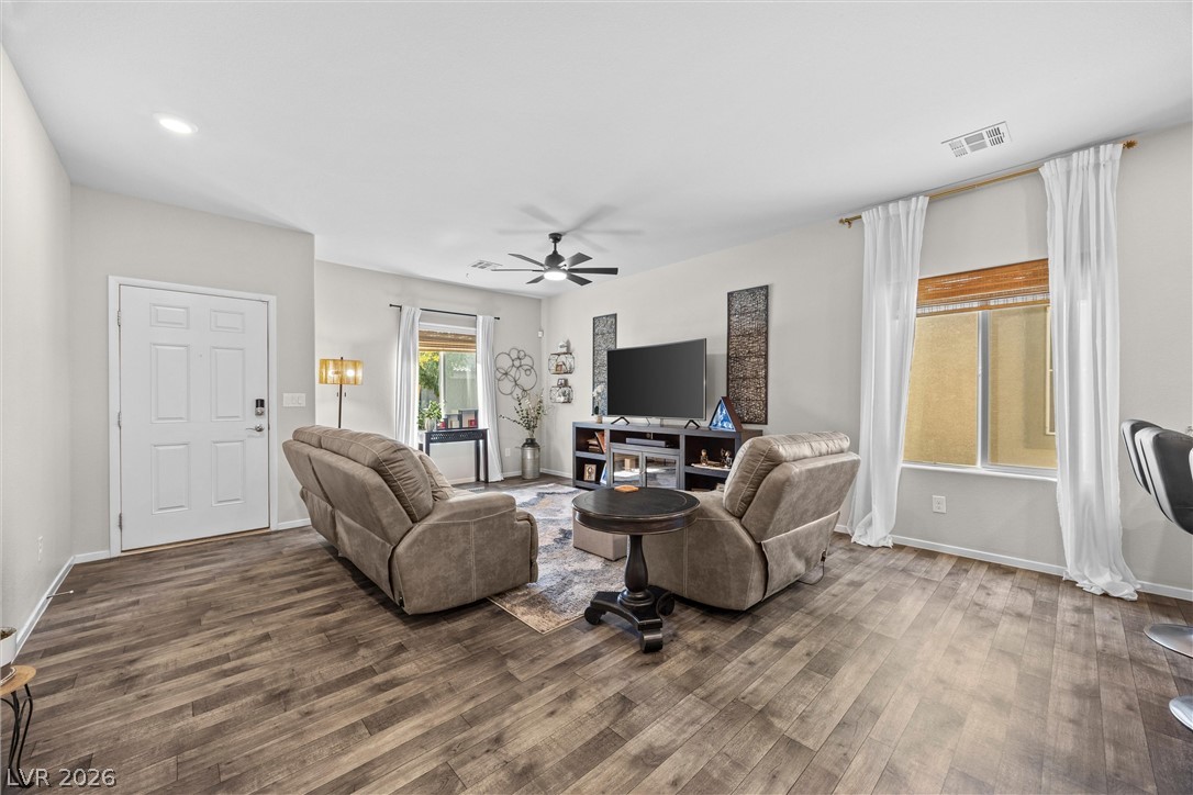7545 Cooks Meadow Street Property Photo 7