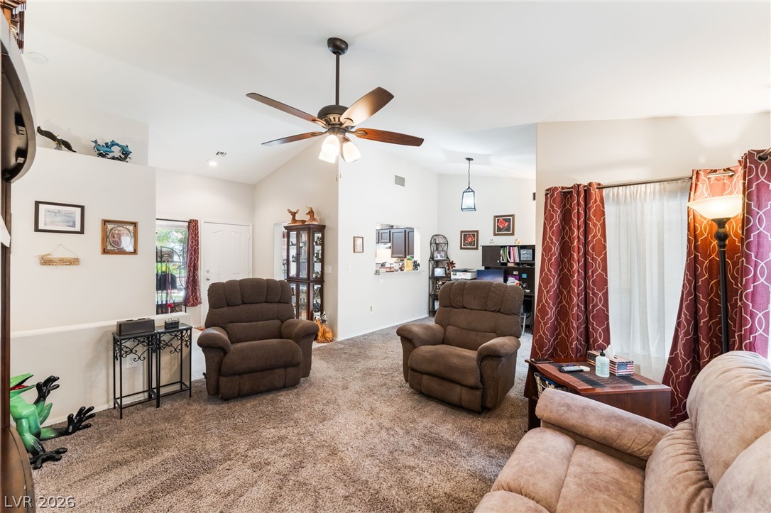 9333 Fresh Spring Drive Property Photo 8