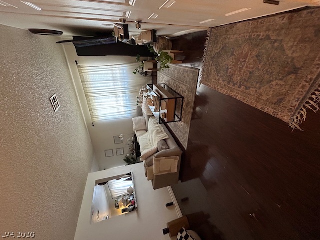 2801565 Property Photo 2