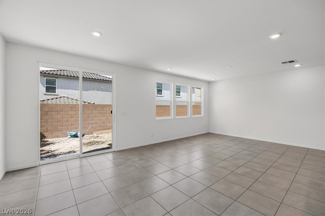 6588 Rustic Saddle Court Property Photo 6
