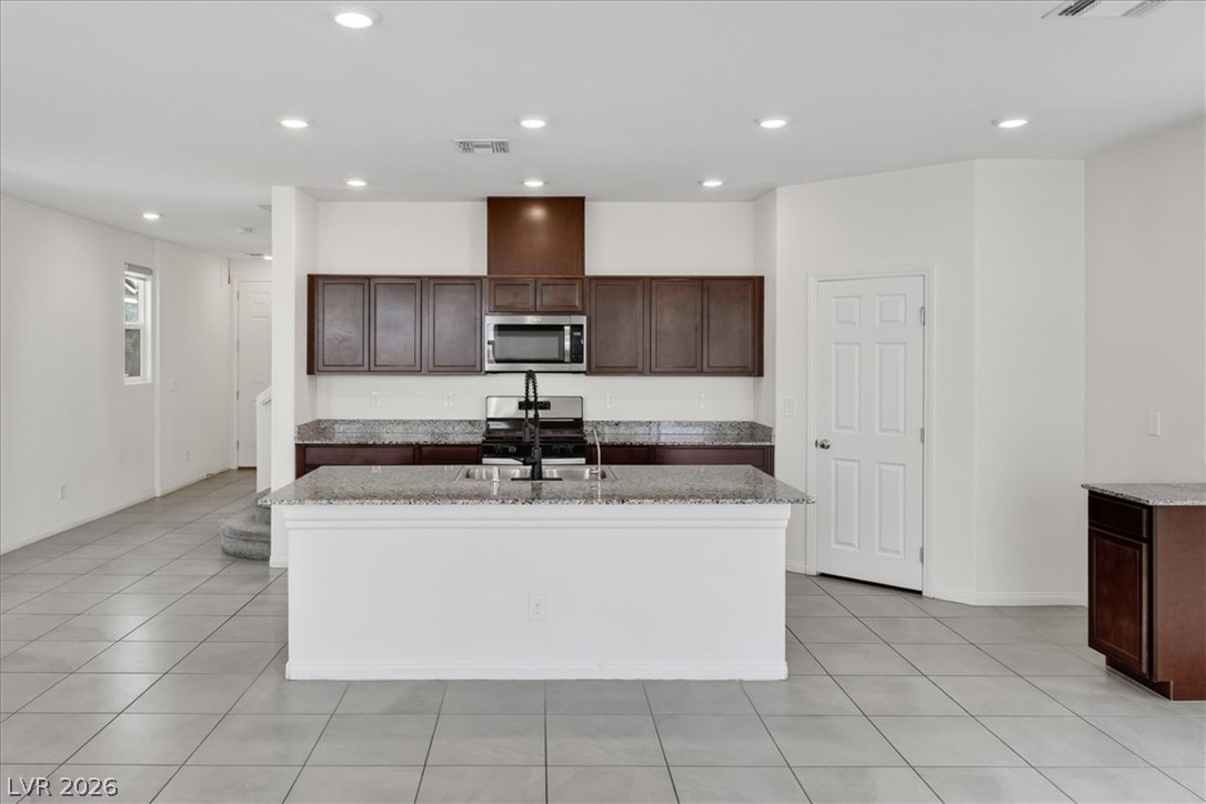 6588 Rustic Saddle Court Property Photo 14