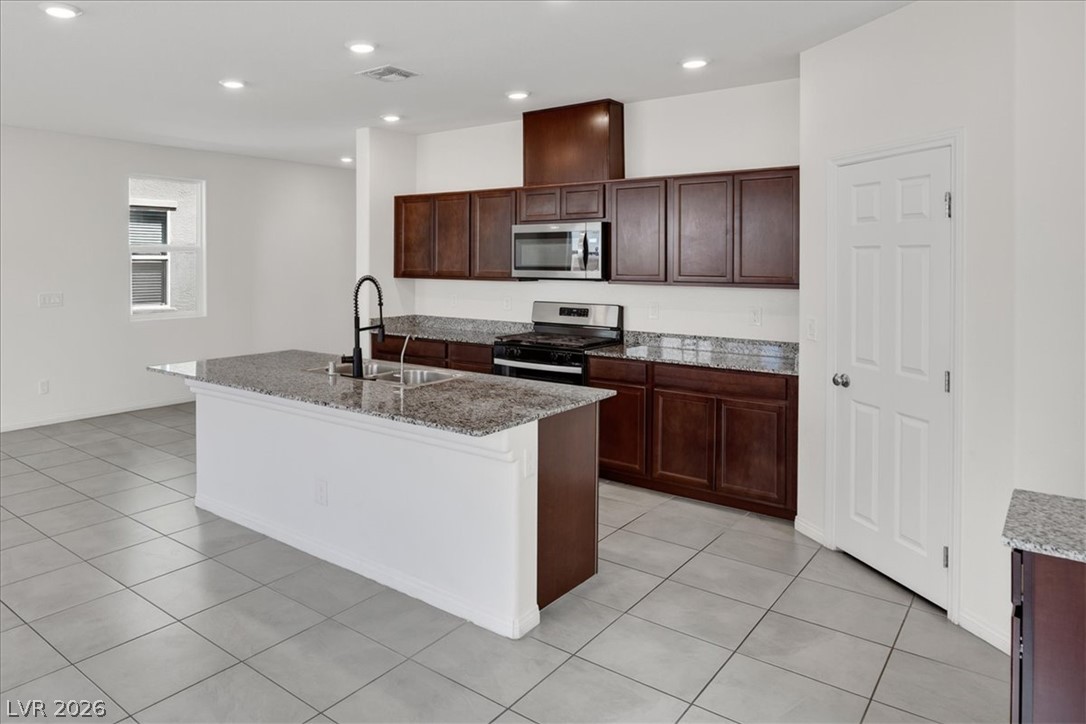 6588 Rustic Saddle Court Property Photo 15
