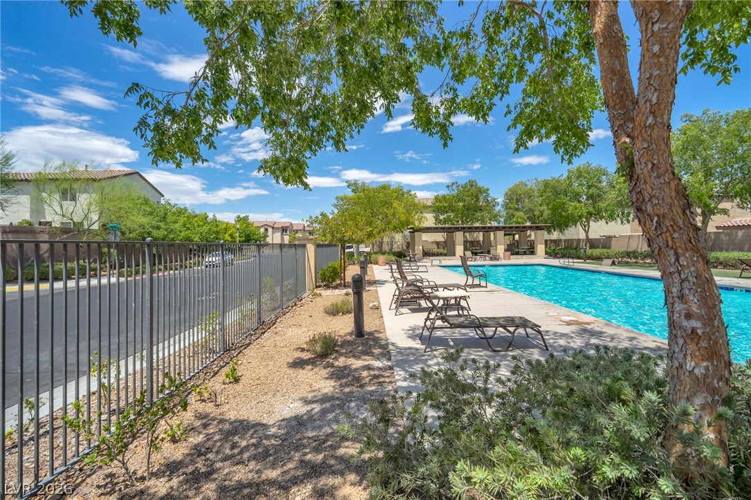 8386 Creek Canyon Avenue Property Photo 21