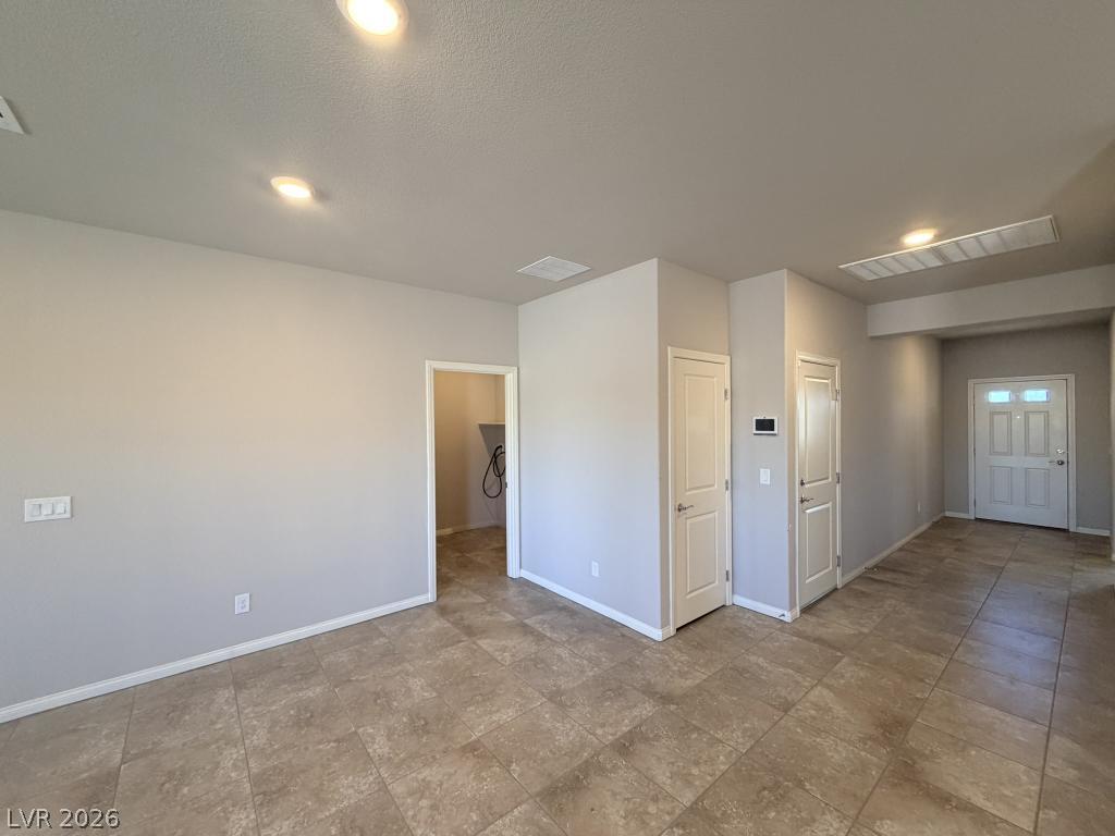 1721 Pinedale Street Property Photo 3