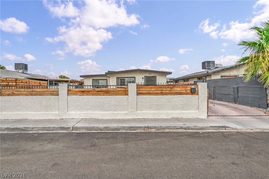 2412 Statz Street Property Photo 1