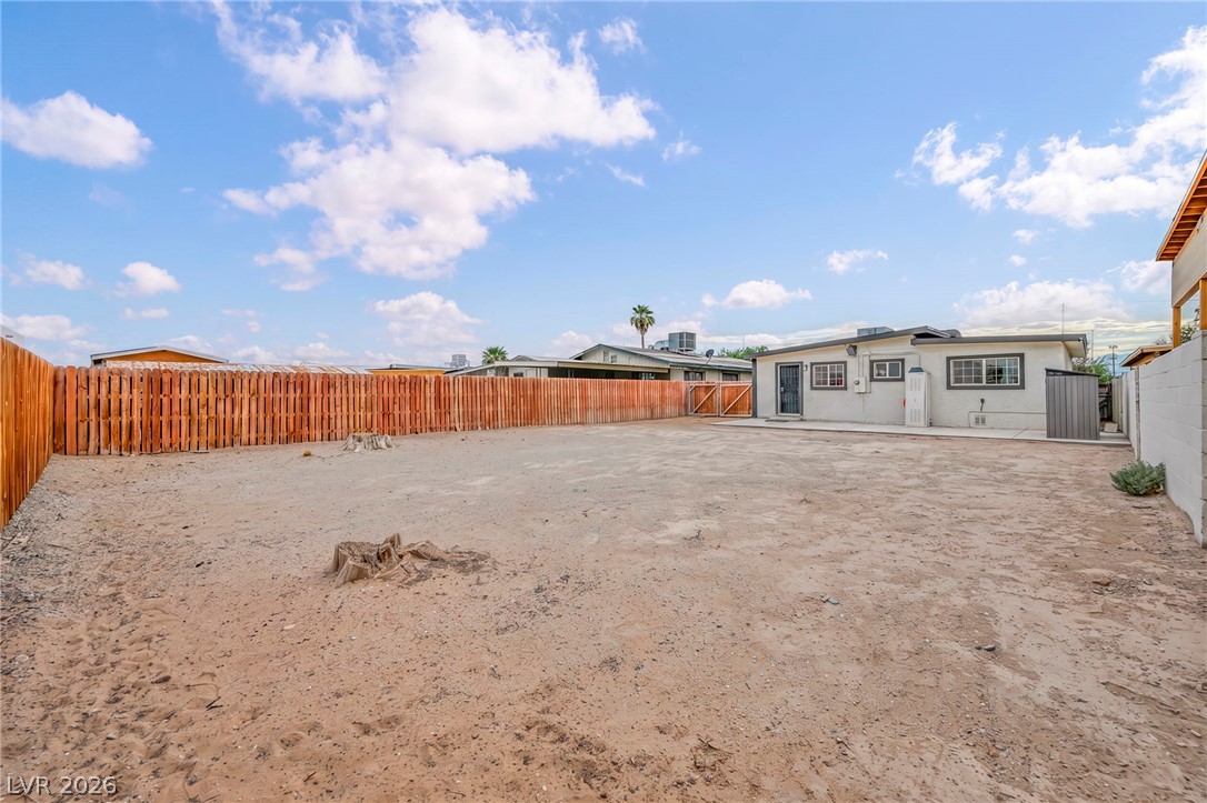 2412 Statz Street Property Photo 41
