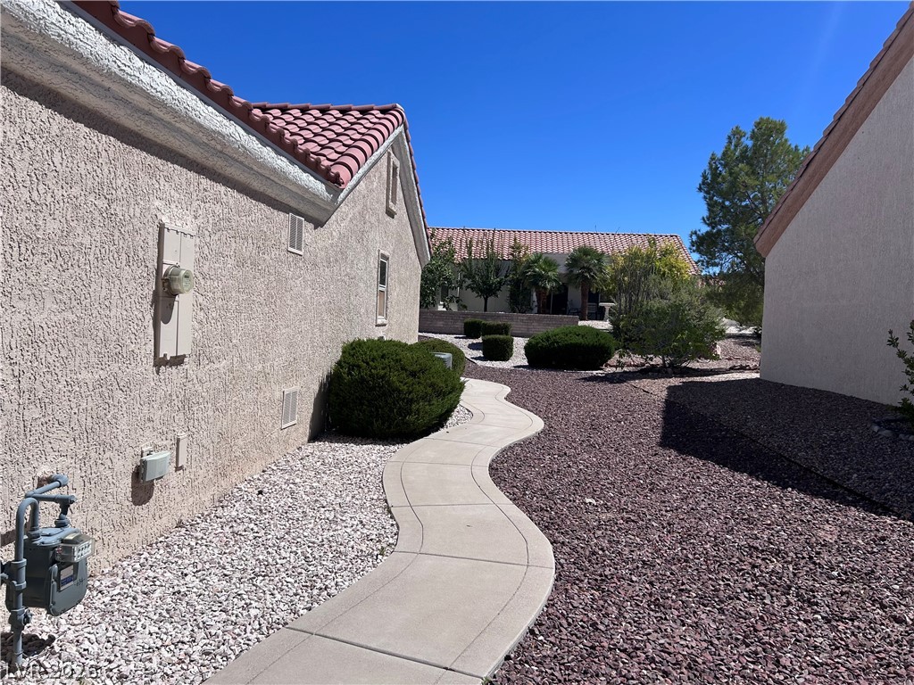 8905 Evening Star Drive Property Photo 22