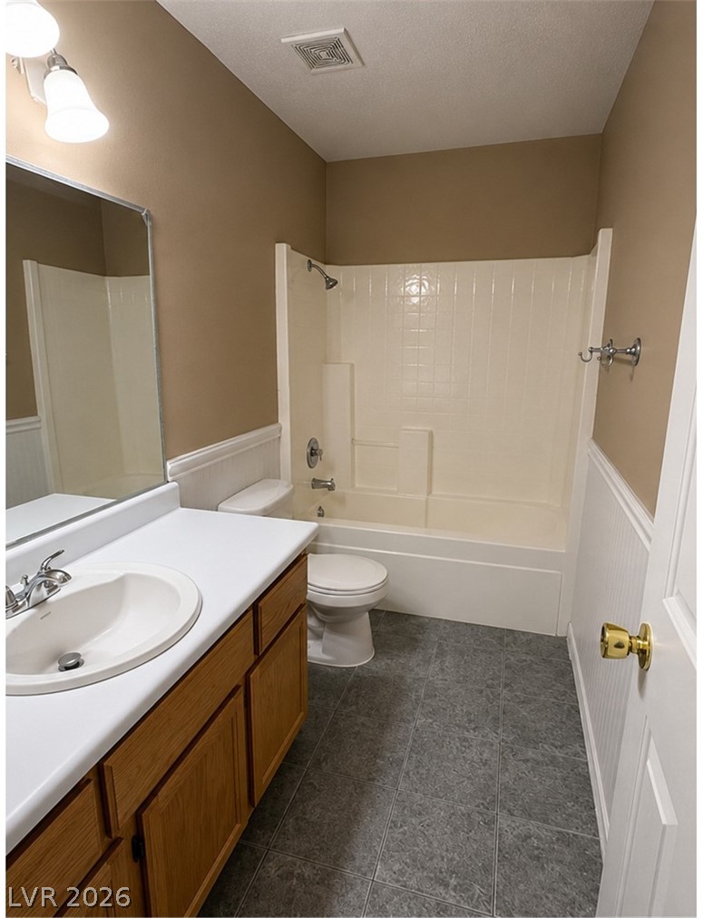 7300 Young Doe Avenue Property Photo 12