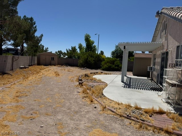 7300 Young Doe Avenue Property Photo 14