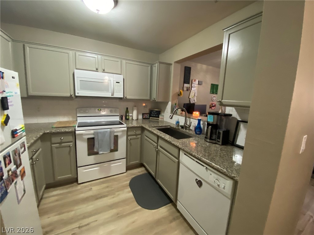 7720 Secret Shore Drive 106 Property Photo 23