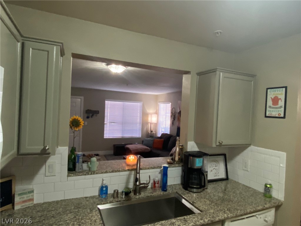 7720 Secret Shore Drive 106 Property Photo 26