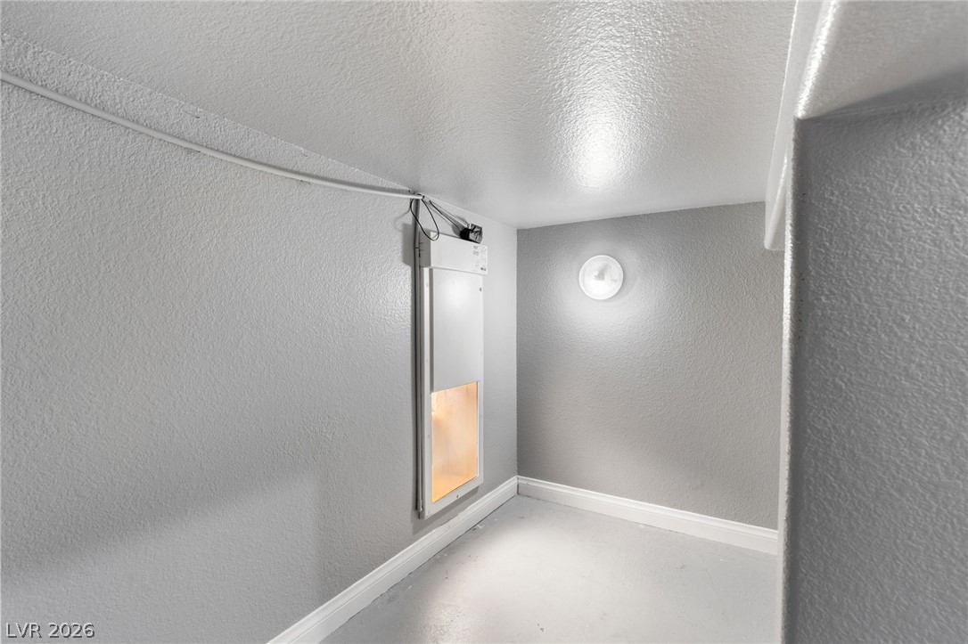 9354 Hosner Street Property Photo 17
