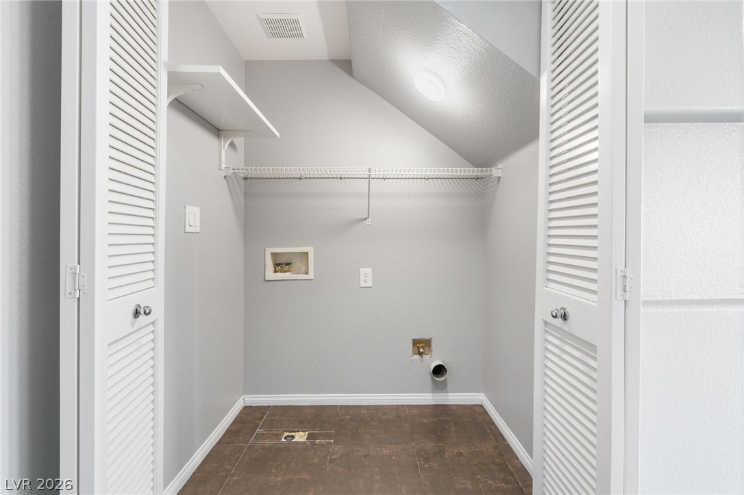 9354 Hosner Street Property Photo 34