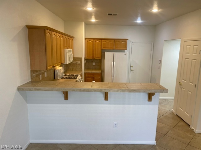 251 Queens Court Property Photo 7