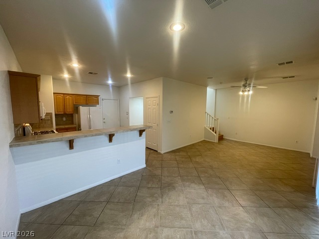 251 Queens Court Property Photo 9