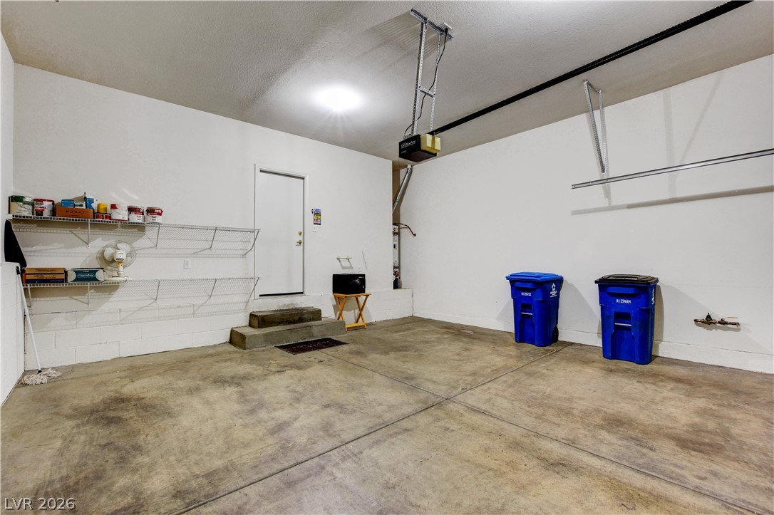 251 Queens Court Property Photo 31