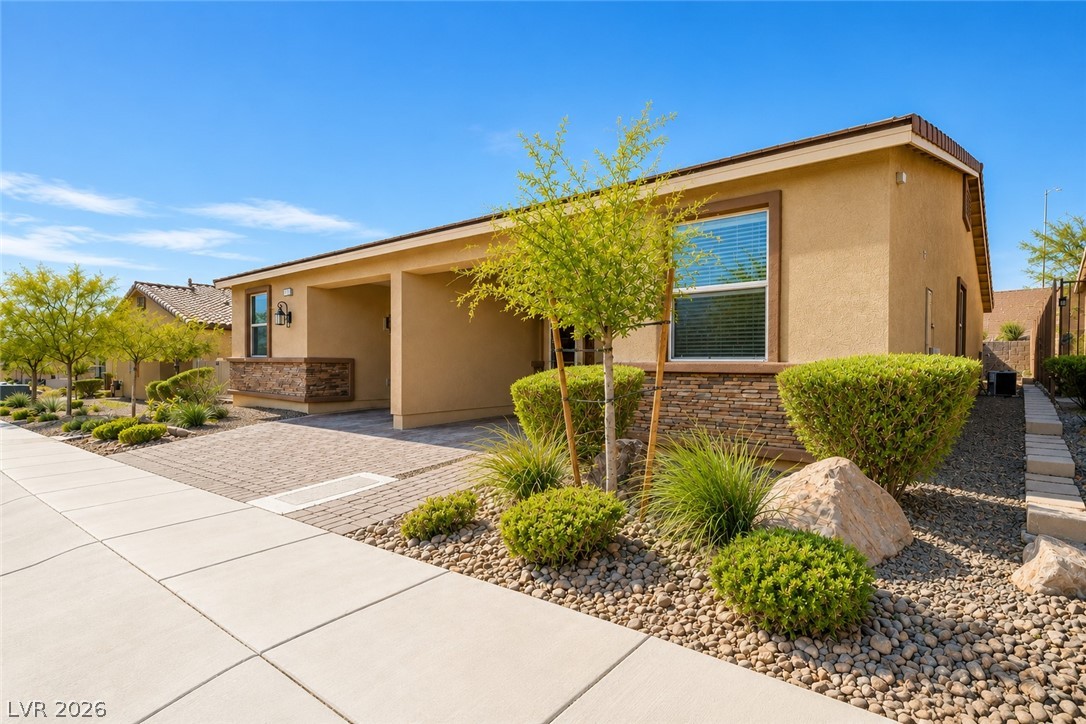 2675 Chinaberry Hill Street Property Photo 1