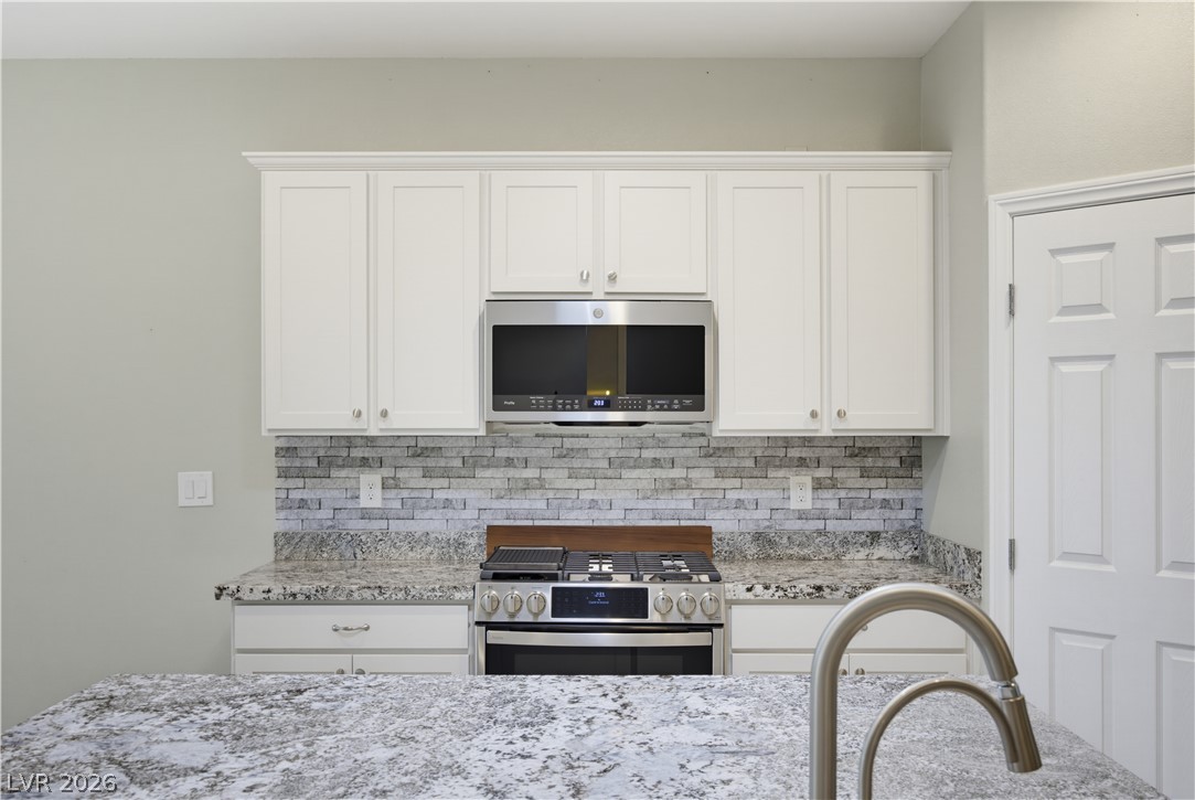 4831 Shady Chestnut Court Property Photo 7