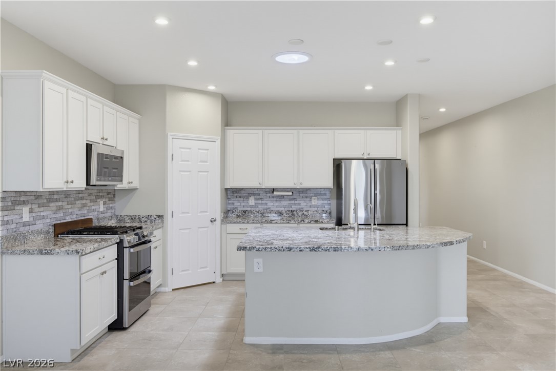 4831 Shady Chestnut Court Property Photo 8
