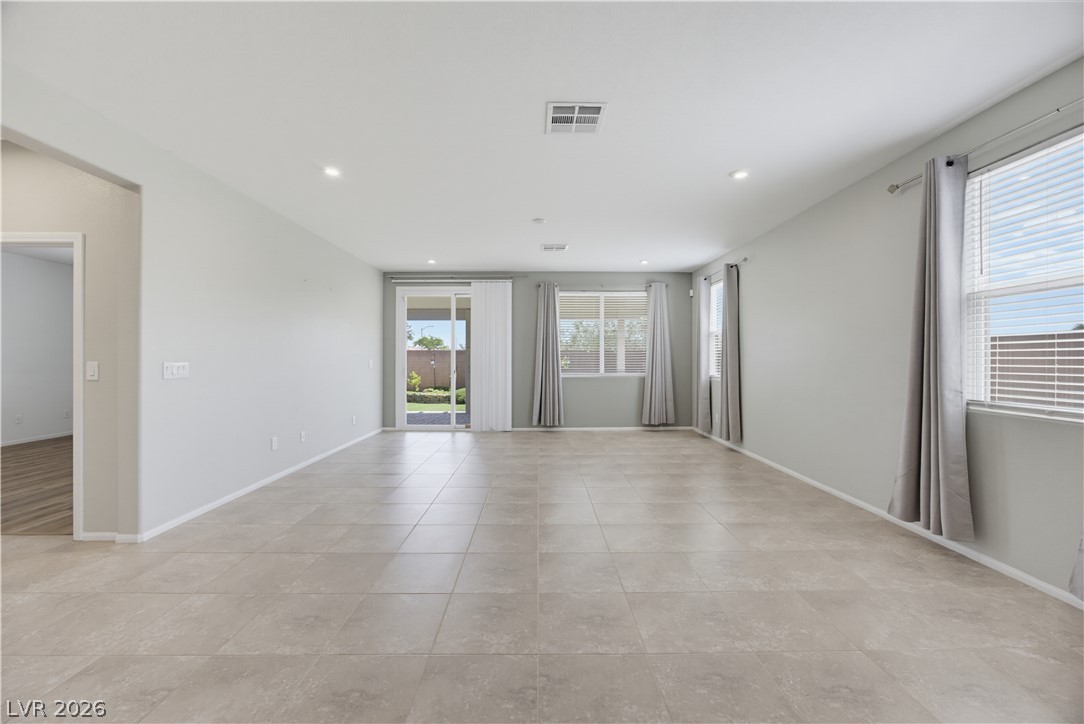 4831 Shady Chestnut Court Property Photo 12