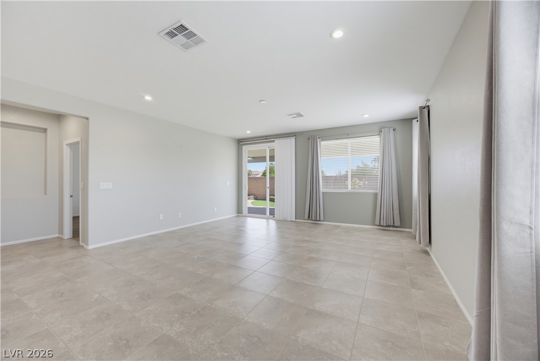 4831 Shady Chestnut Court Property Photo 13