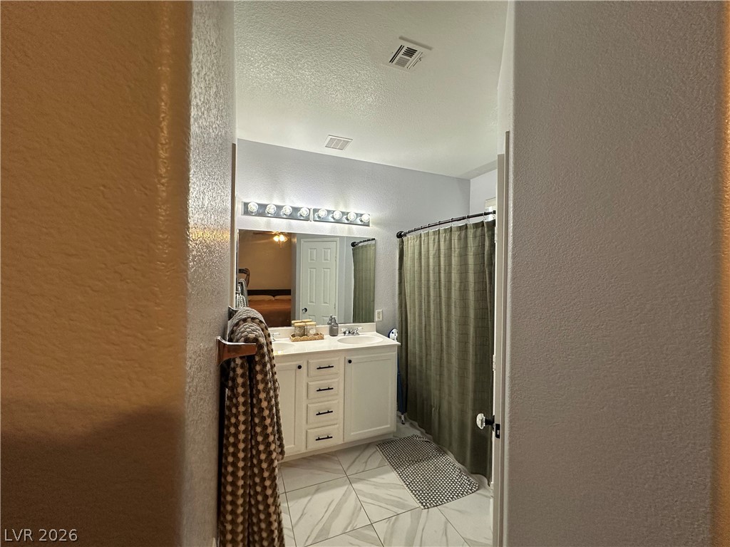 6320 Rolling Rose Street 102 Property Photo 8