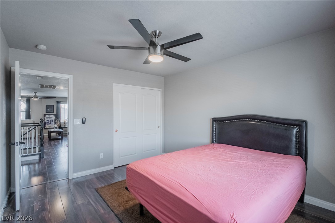 1073 Royal Valley St Property Photo 15