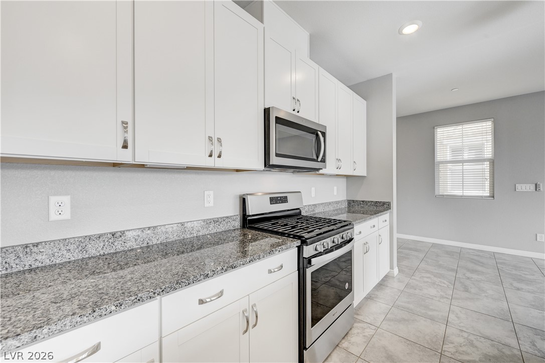 2944 Aragon Terrace Way Property Photo 11