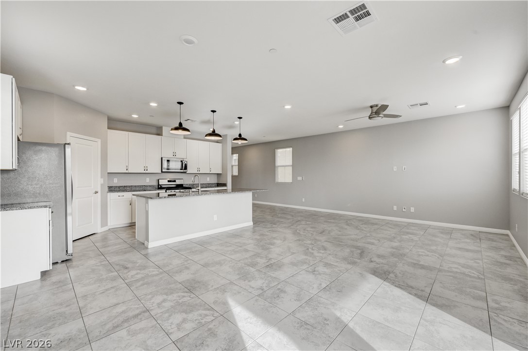 2944 Aragon Terrace Way Property Photo 13