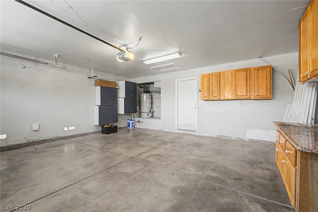 10547 Lilac Tree Avenue Property Photo 29