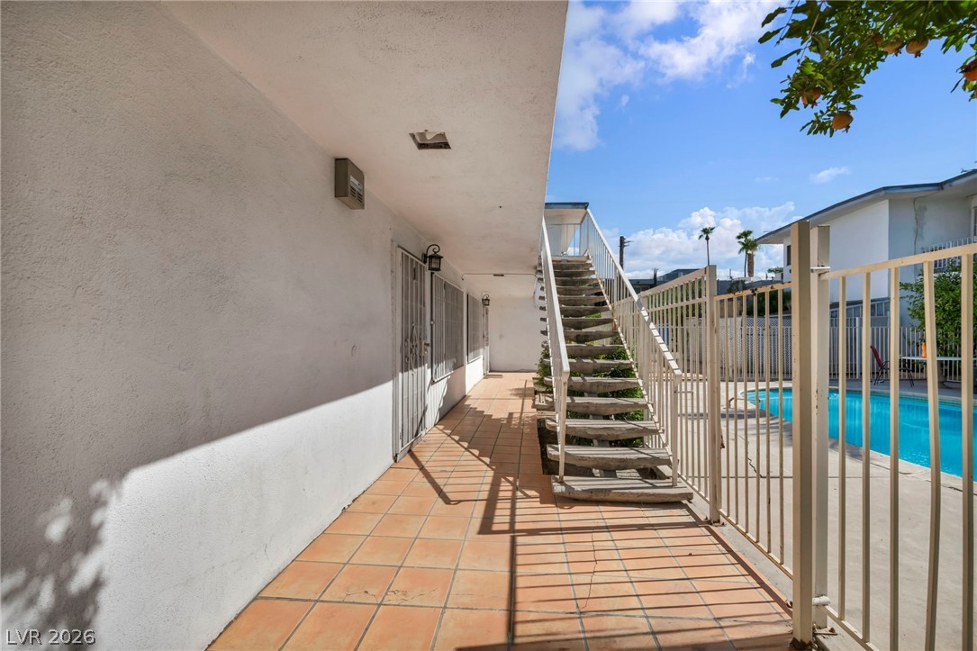 1165 Sierra Vista Drive Property Photo 8