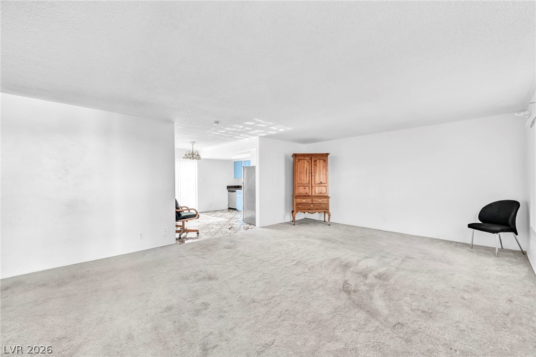 1165 Sierra Vista Drive Property Photo 12