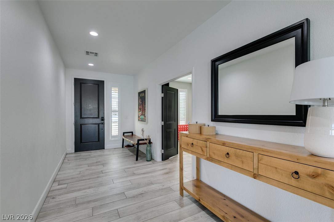 5686 Texas Creek Avenue Property Photo 8