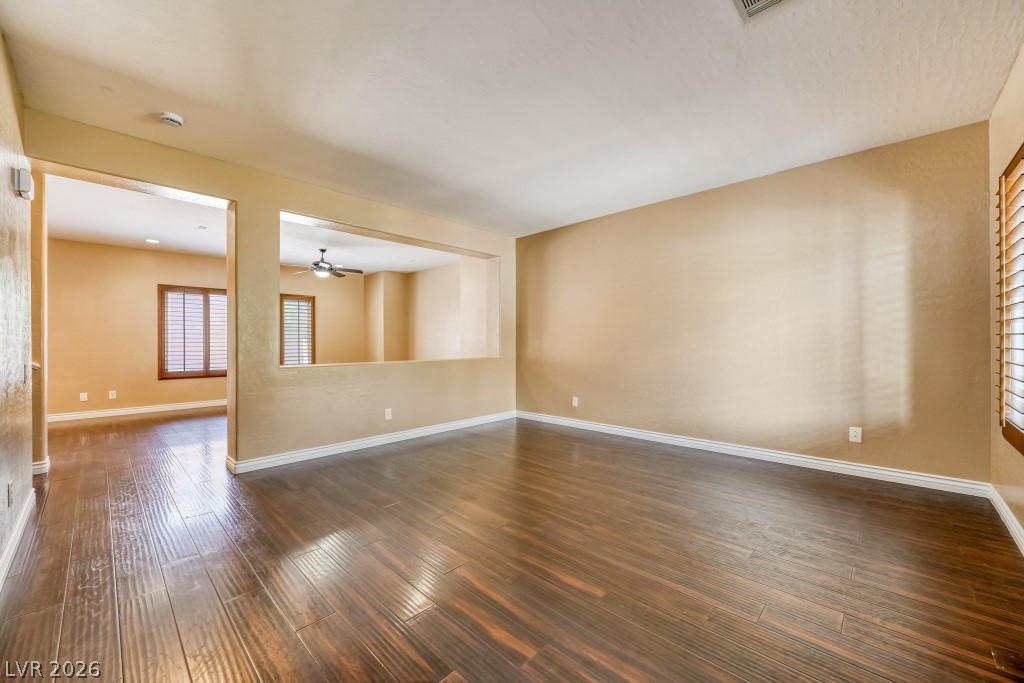 177 Cobalt Sky Avenue Property Photo 3