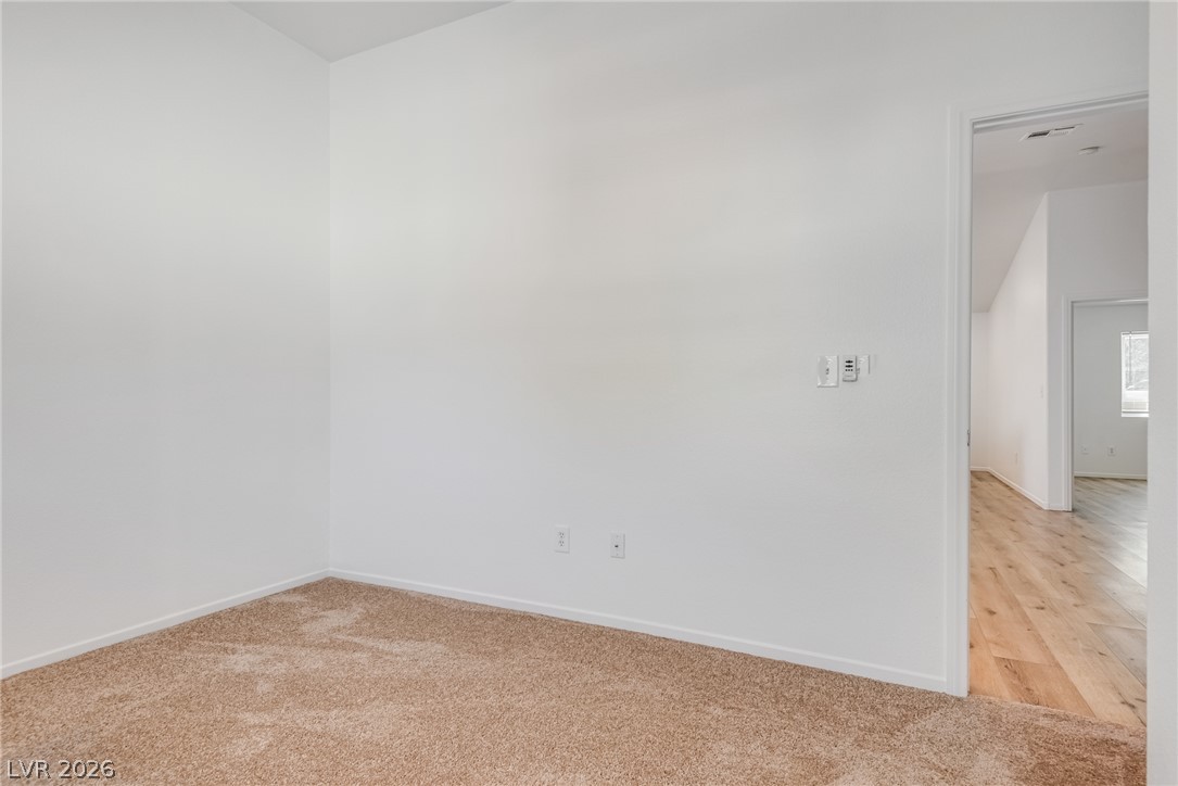 4833 Whispering Spring Avenue Property Photo 12
