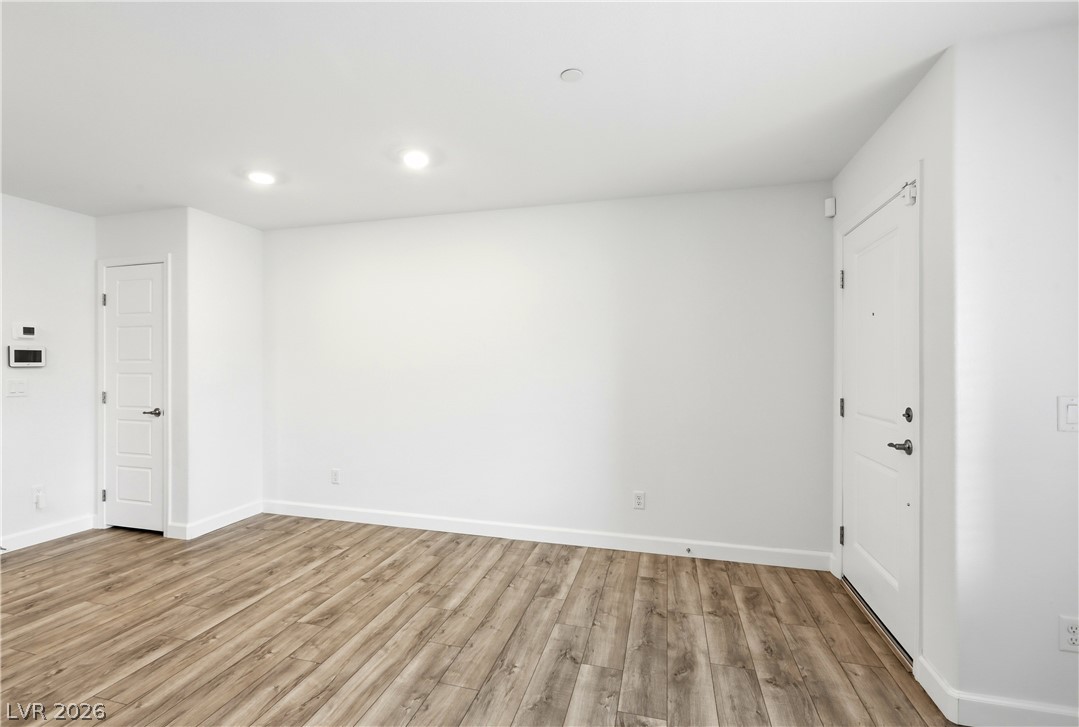 839 Watford Place Property Photo 16