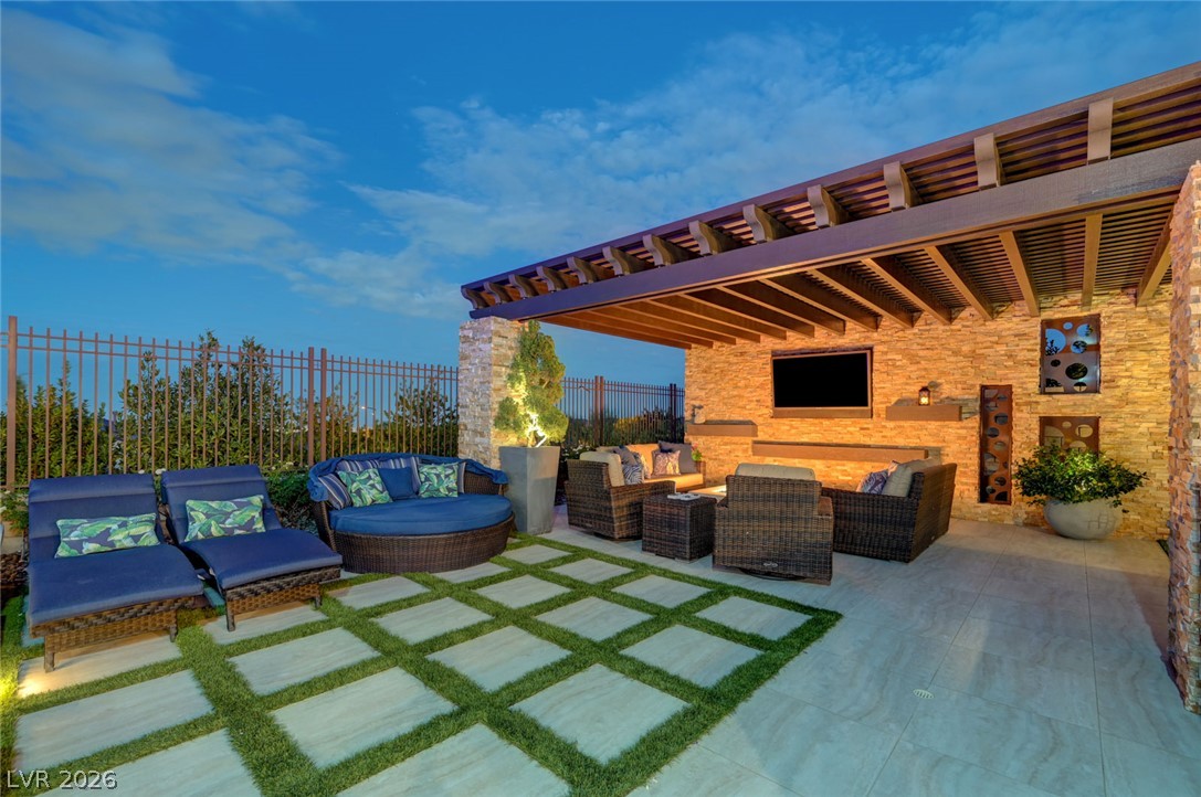 274 Evante Street Property Photo 80