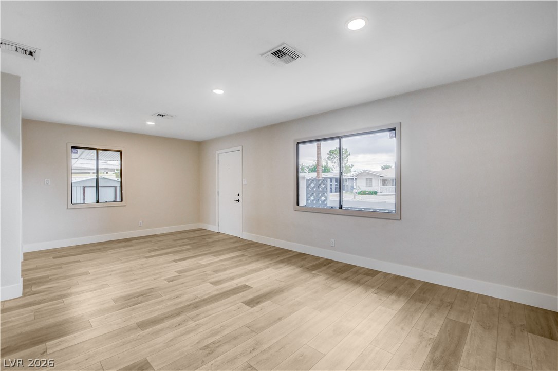 1032 Howard Drive Property Photo 7