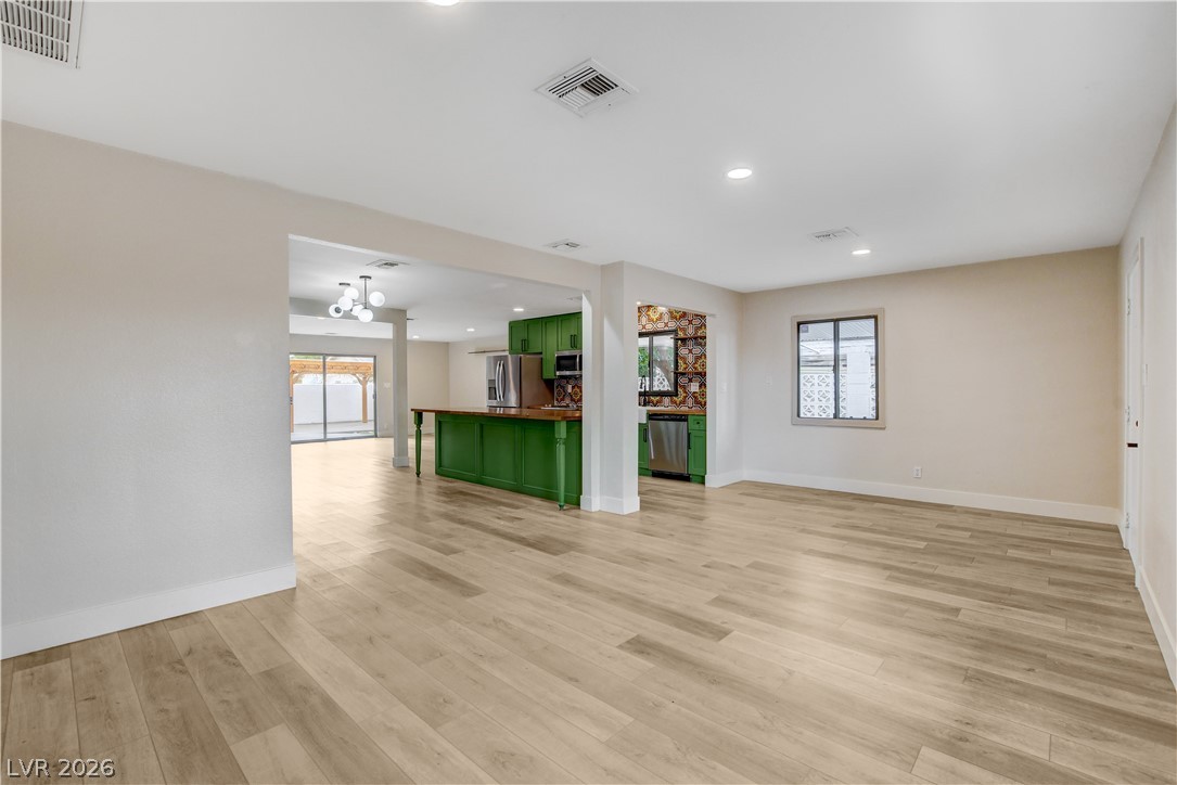 1032 Howard Drive Property Photo 8