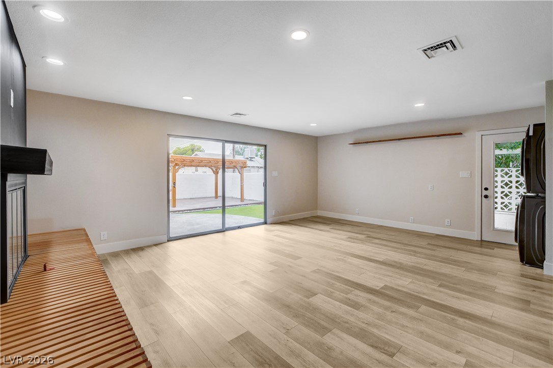 1032 Howard Drive Property Photo 32