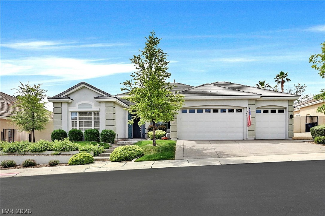 10813 Cedar Forest Avenue Property Photo 1