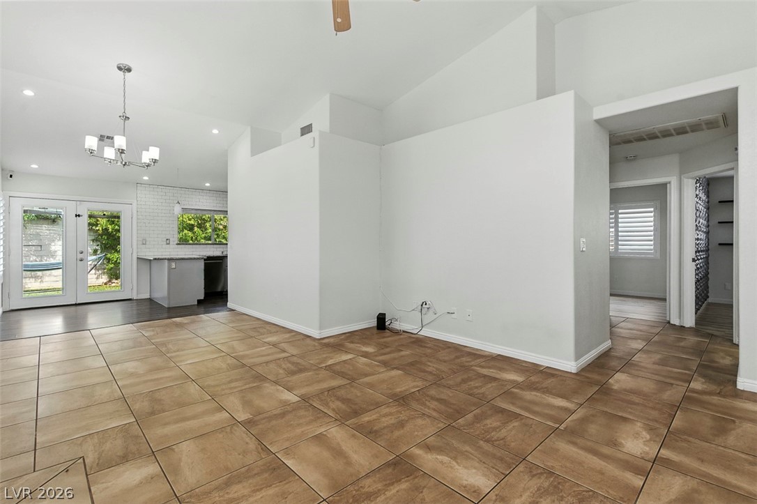 2748 Chokeberry Court Property Photo 4