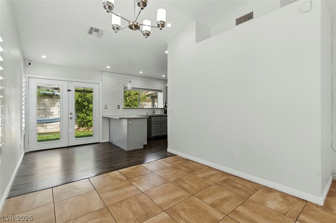 2748 Chokeberry Court Property Photo 9