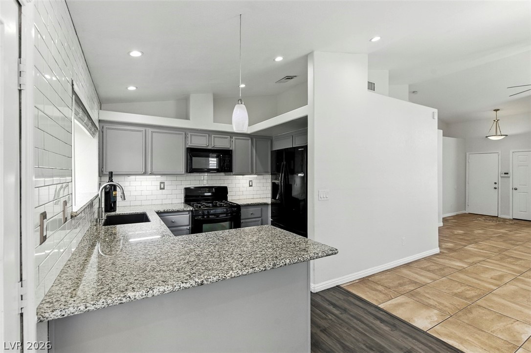 2748 Chokeberry Court Property Photo 13