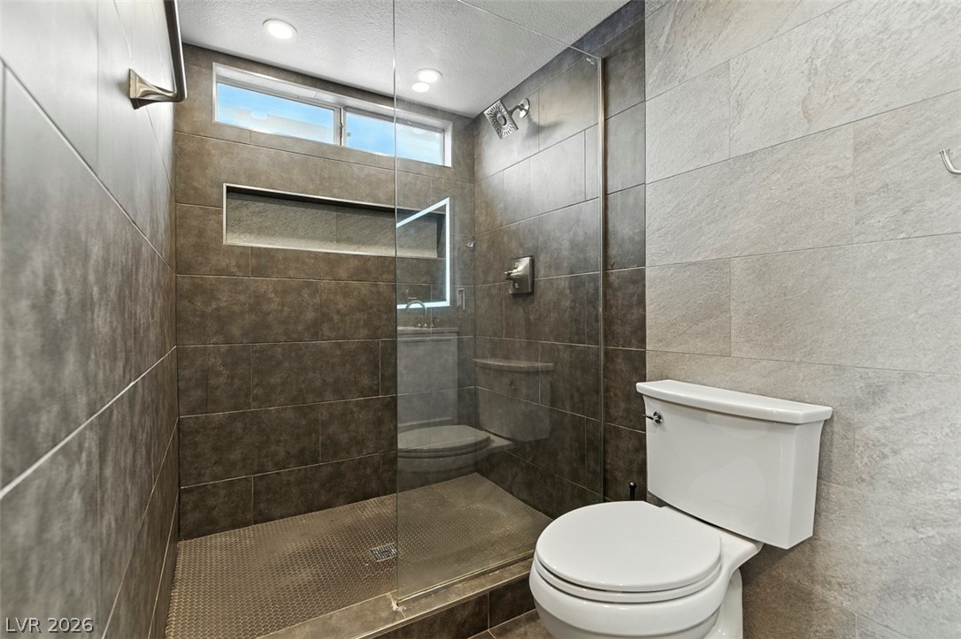 2748 Chokeberry Court Property Photo 25