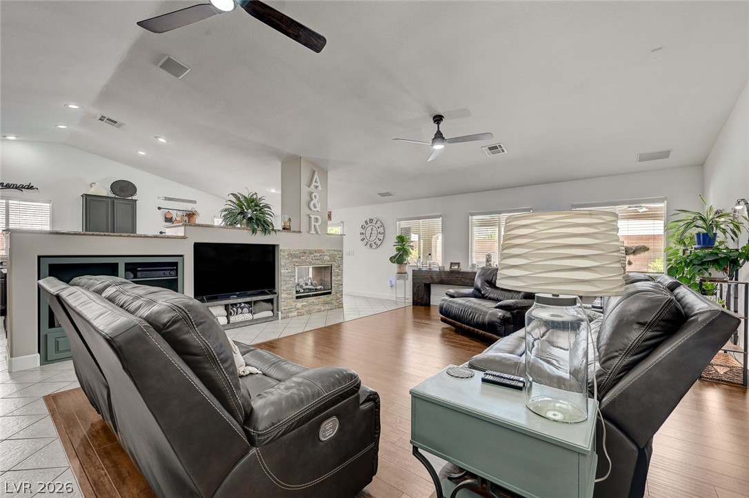 1072 Reed Point Court Property Photo 10