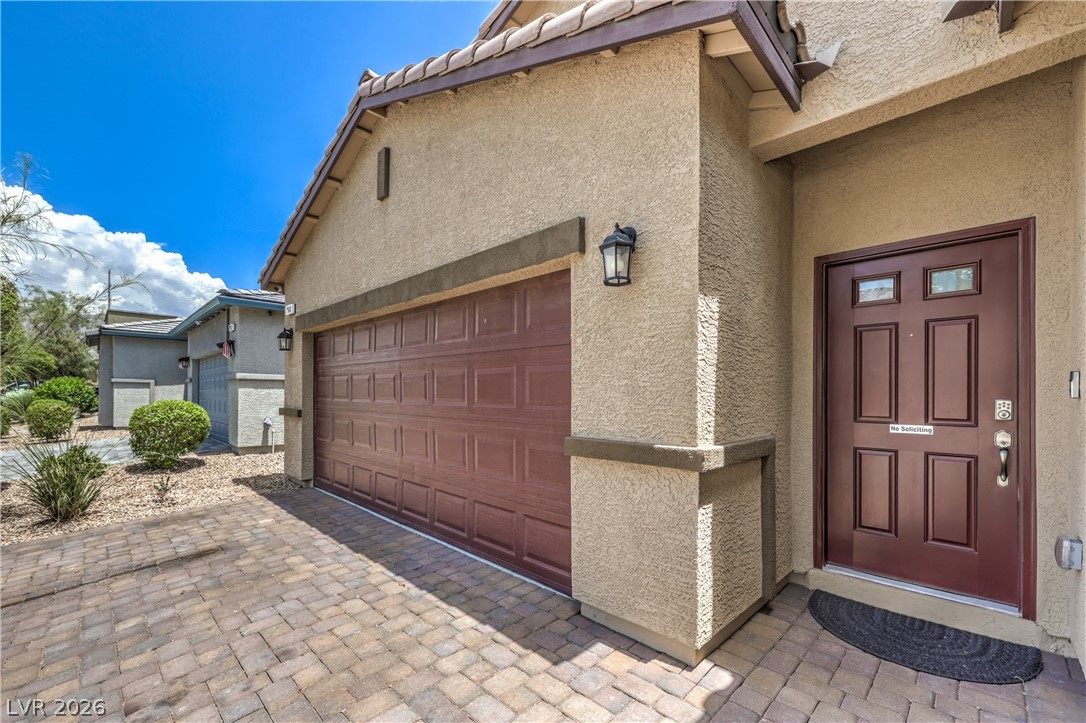 7908 Romulan Street Property Photo 5