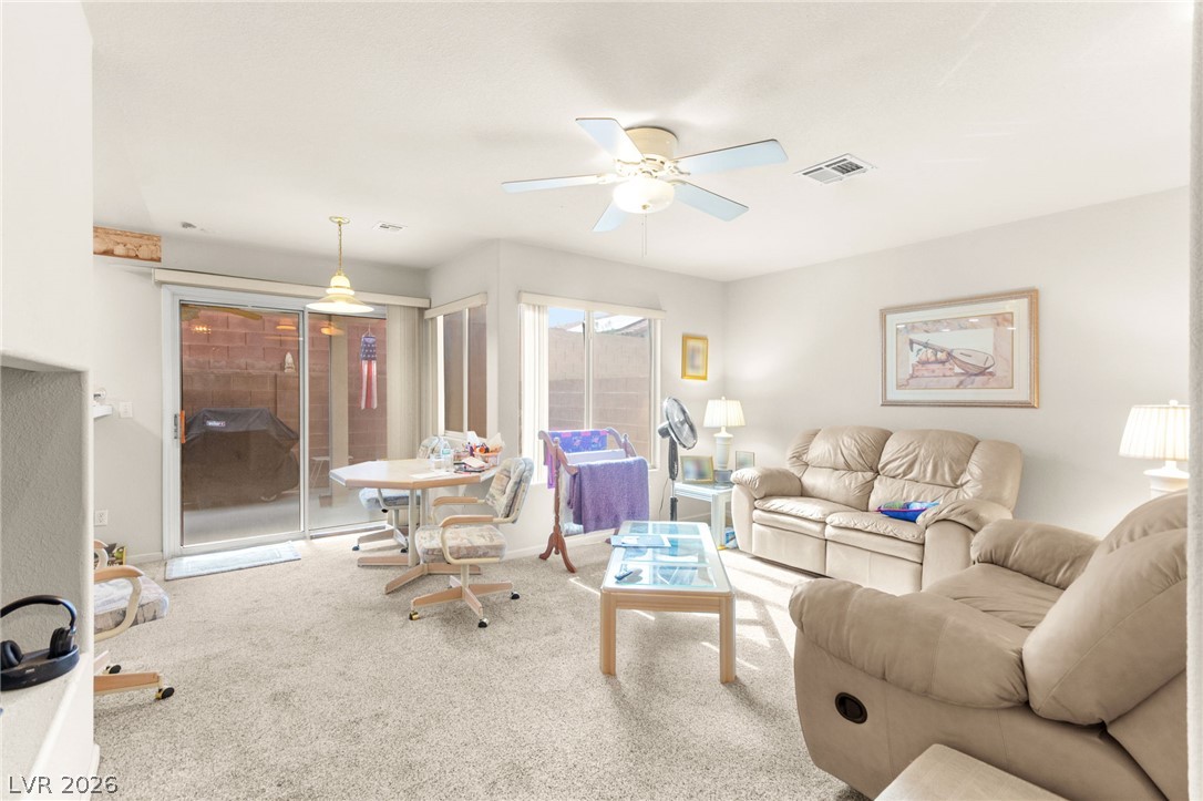 3561 Scottsbluff Street Property Photo 4