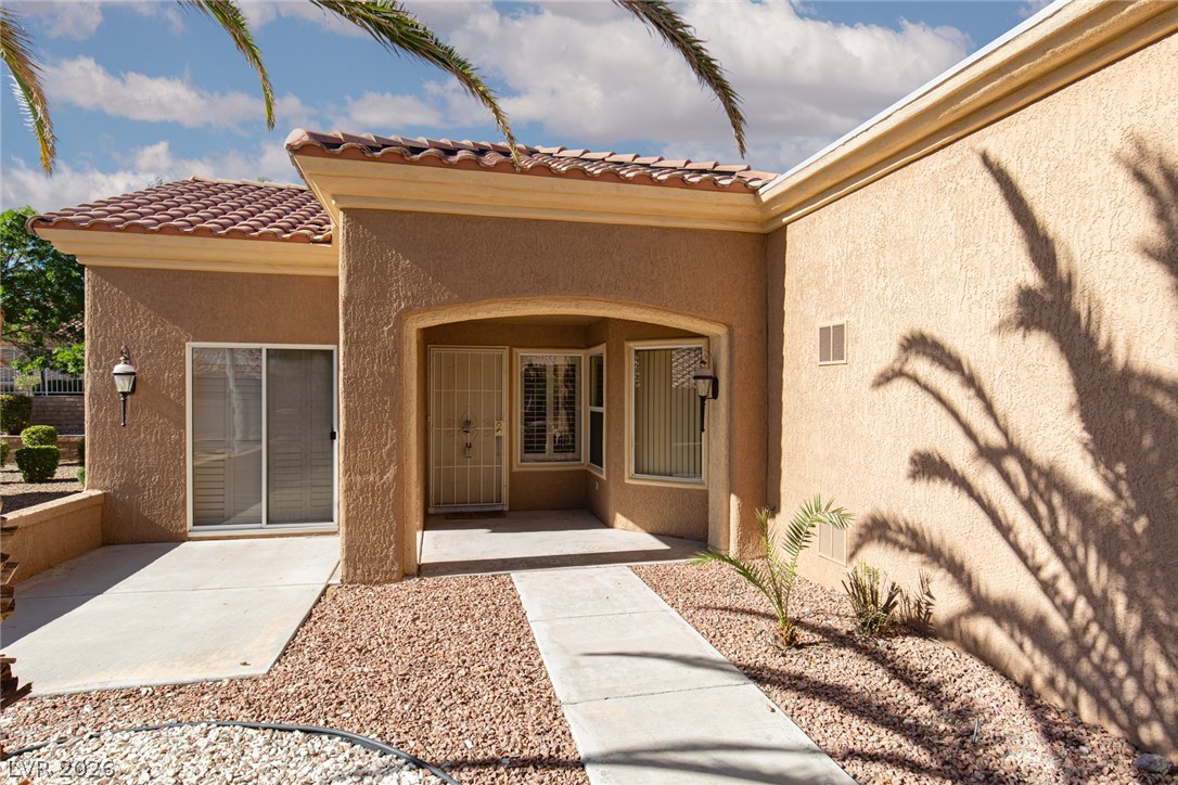10009 Arbuckle Drive Property Photo 5