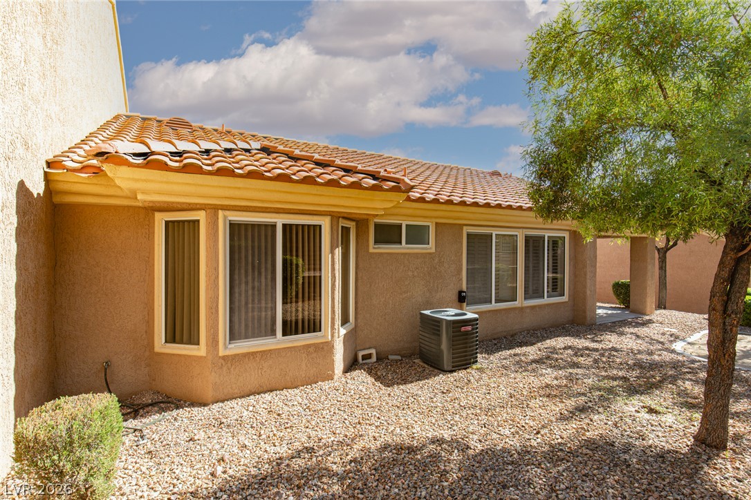 10009 Arbuckle Drive Property Photo 28